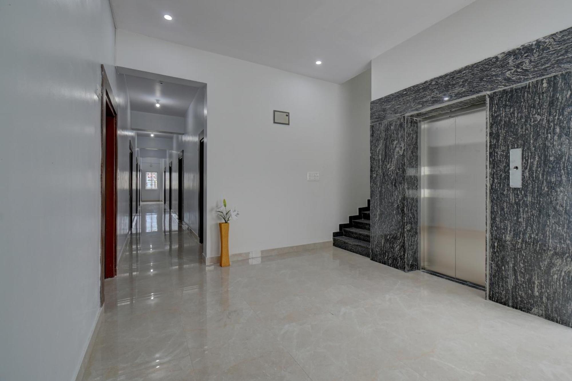 Hotel Cloud 9 Luxury Stay Maiçor Exterior foto