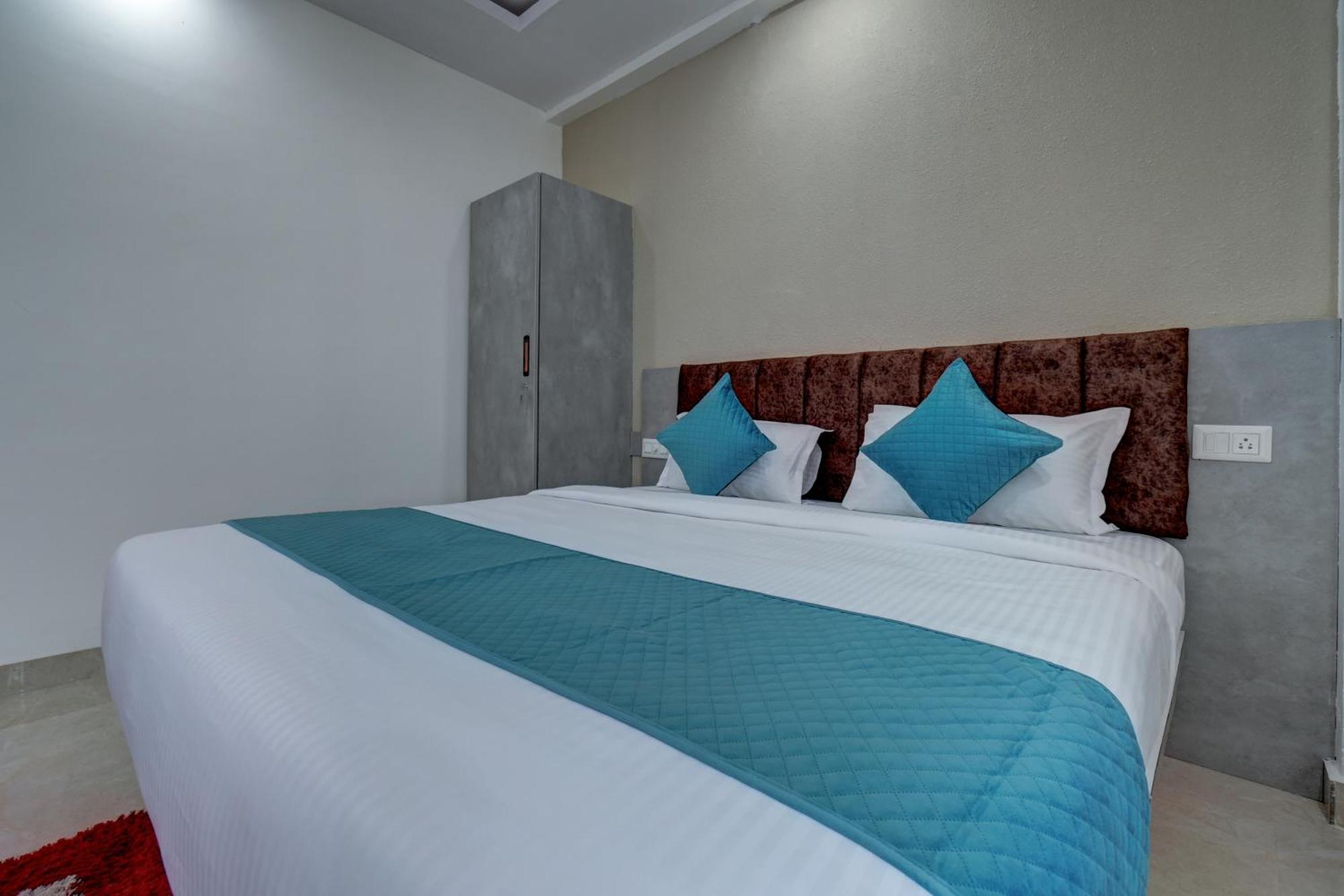 Hotel Cloud 9 Luxury Stay Maiçor Exterior foto